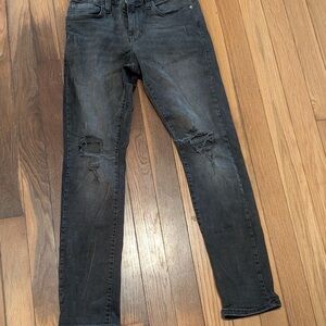 Black Skinny Jeans with Distressed Details